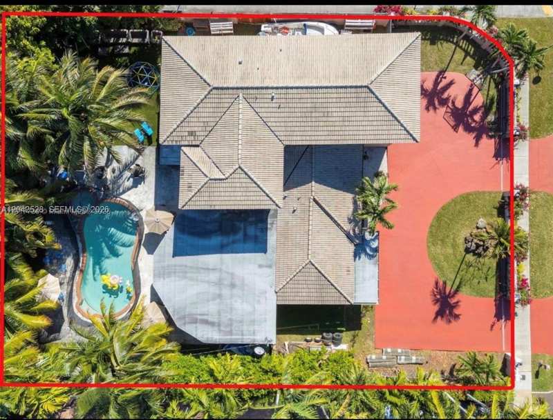 3135 SW 80th Ave, Miami FL 33155