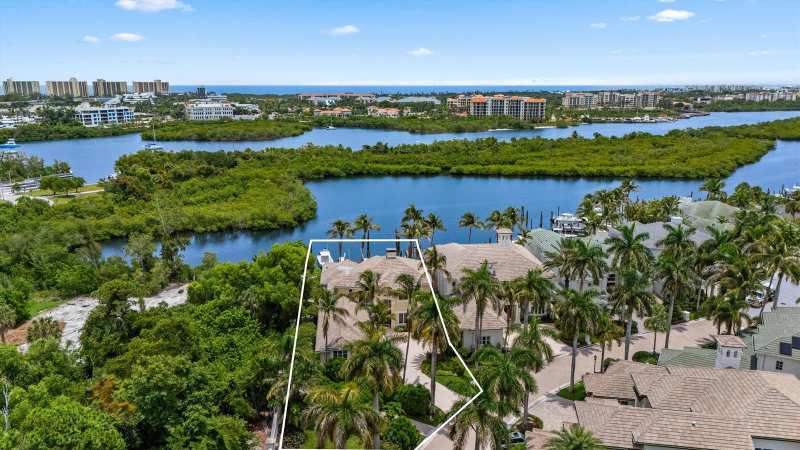 3551 Jonathans Harbour Drive, Jupiter FL 33477