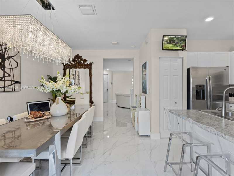 3347 W 106th Ter, Hialeah FL 33018