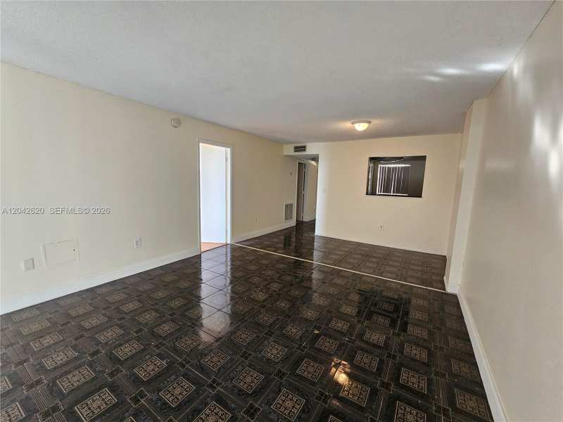 15600 NW 7th Ave # 704, Miami FL 33169