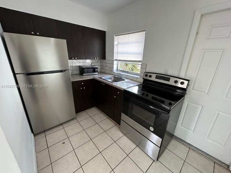 2316 Madison St # 34, Hollywood FL 33020