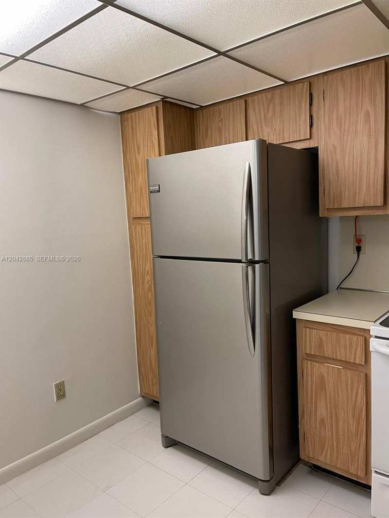 20840 San Simeon Way # 308, Miami FL 33179