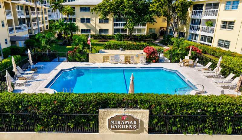 60 Venetian Drive # 205n, Delray Beach FL 33483