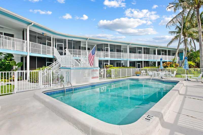 2748 NE 28th Avenue # 20, Lighthouse Point FL 33064