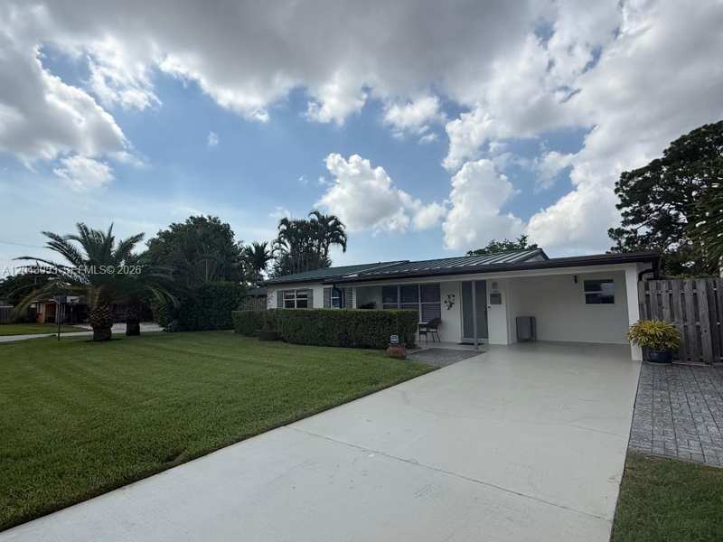 330 NE 48th St, Oakland Park FL 33334