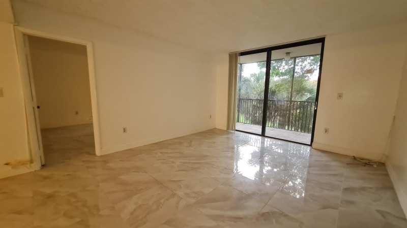 5570 NW 44th Street # 210, Lauderhill FL 33319