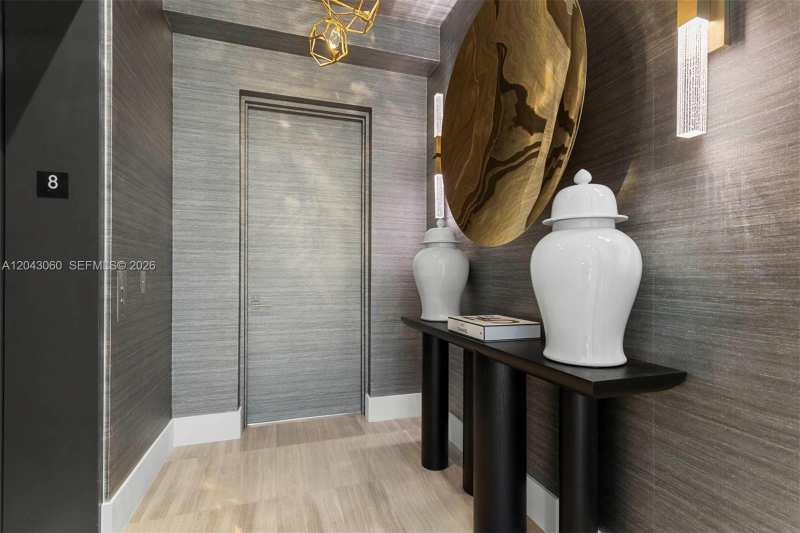 2821 S Bayshore Dr # 8A, Miami FL 33133