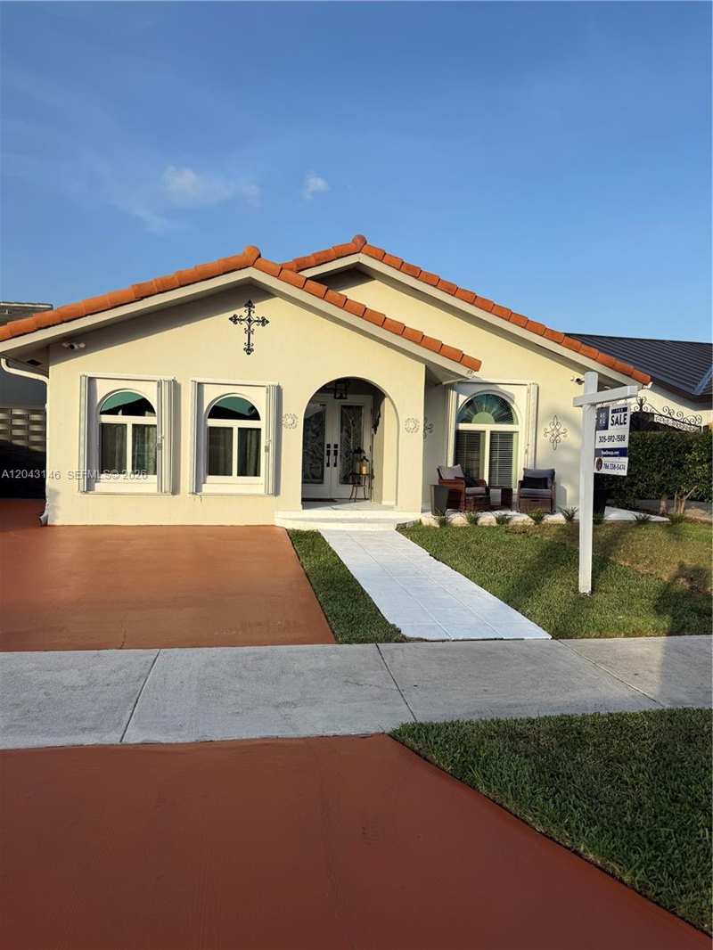 4947 SW 143rd Ave, Miami FL 33175