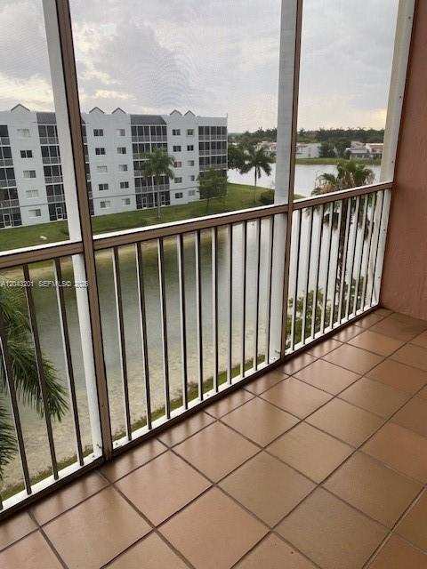 10720 NW 66th ST # 503, Doral FL 33178