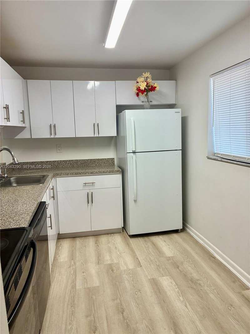 8420 SW 133rd Ave Rd # 422, Miami FL 33183