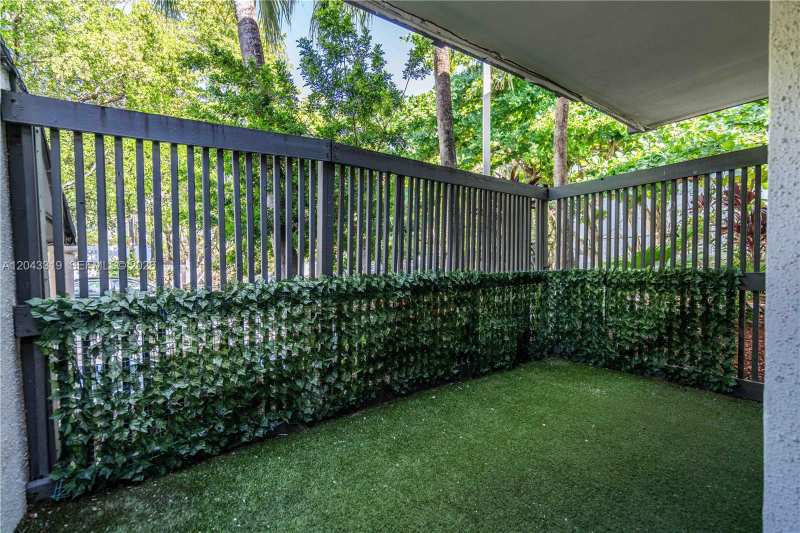 3265 Virginia St # 1, Miami FL 33133