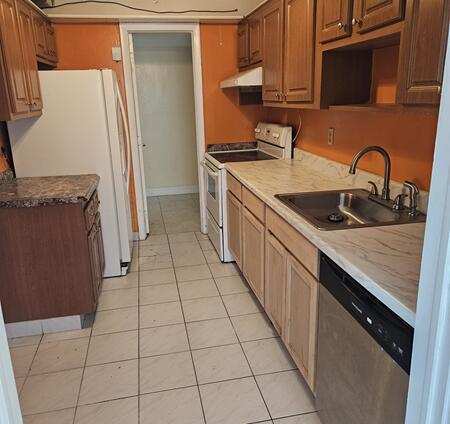 4174 Inverrary Drive # 702, Lauderhill FL 33319