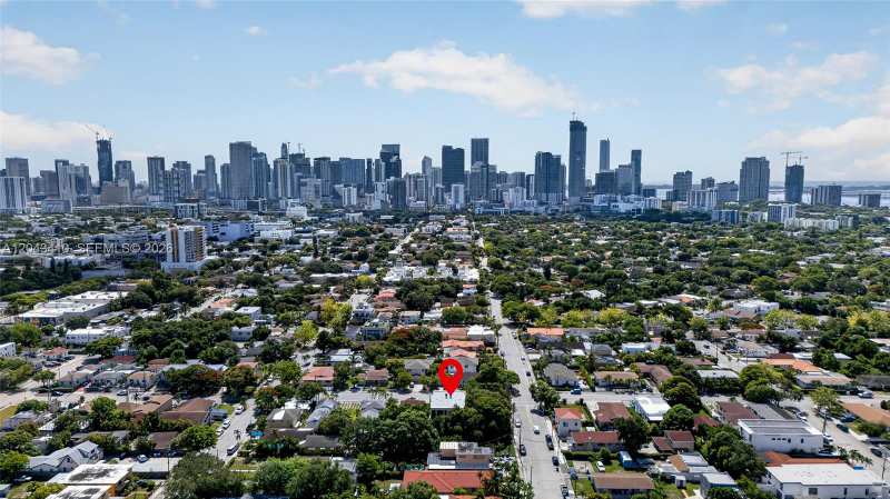 1032 SW 11th Ave, Miami FL 33130