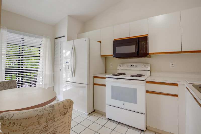 3340 Lucerne Park Drive, FL 33467