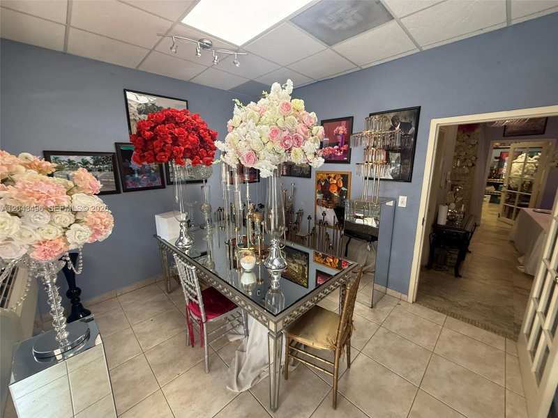 5921 NW 176th St # 9, Hialeah FL 33015
