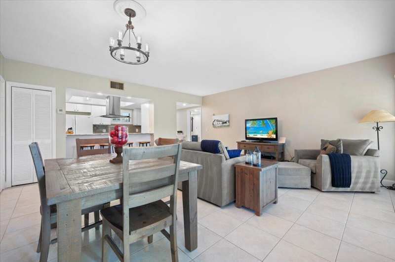 13334 Polo Club Road # 226, Wellington FL 33414