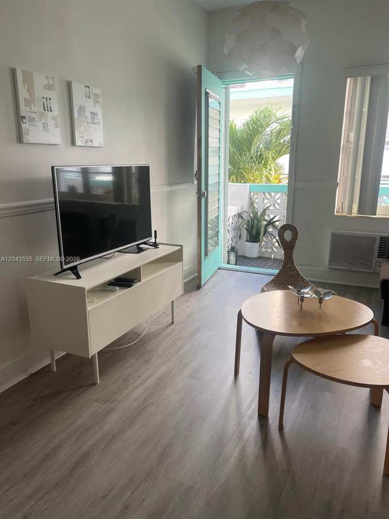 6498 Collins Ave # 48, Miami Beach FL 33141