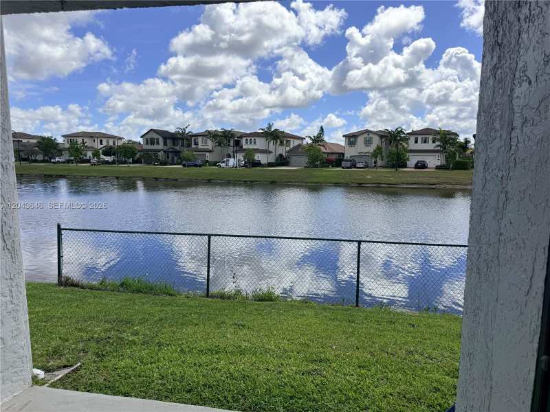 601 SW 113th Way # 601, Pembroke Pines FL 33025
