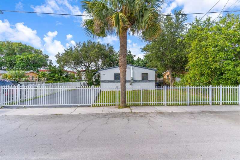 15100 NE 14th Ct, North Miami Beach FL 33162