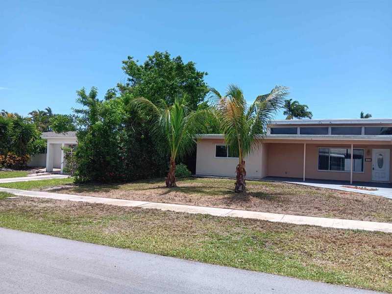 420 NE 24th Street, Boca Raton FL 33431