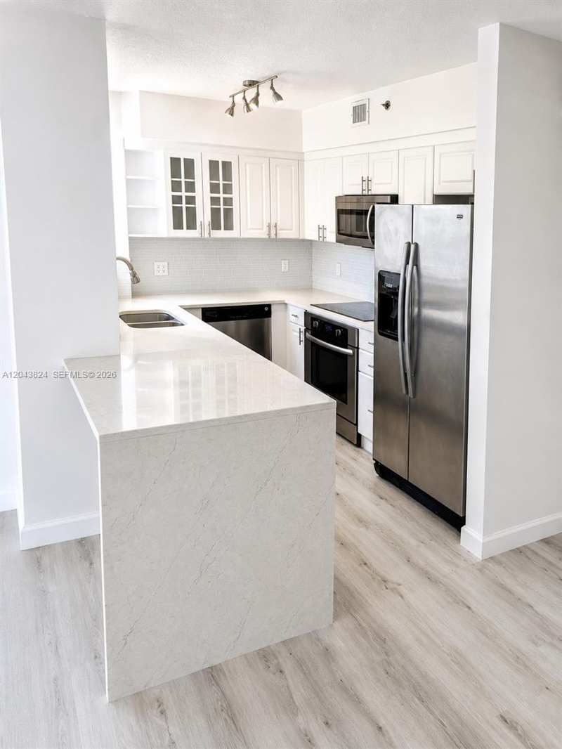 1824 Brickell Ave # 2B, Miami FL 33129