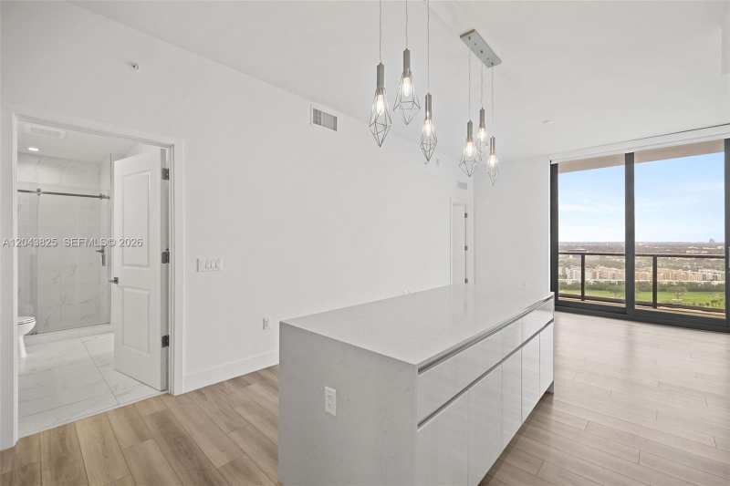 101 Diplomat Pkwy # 1805, Hallandale Beach FL 33009