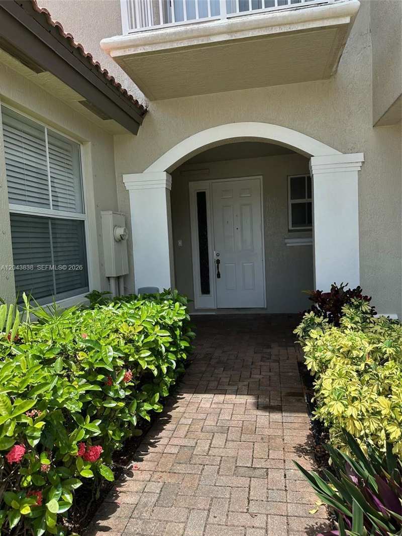 15305 SW 89th Ter # 0, Miami FL 33196