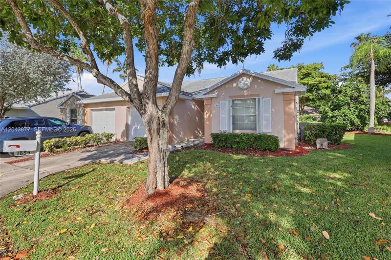 1855 SE 6th Ct, Homestead FL 33033