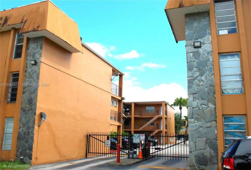 1230 W 54th St # 218A, Hialeah FL 33012