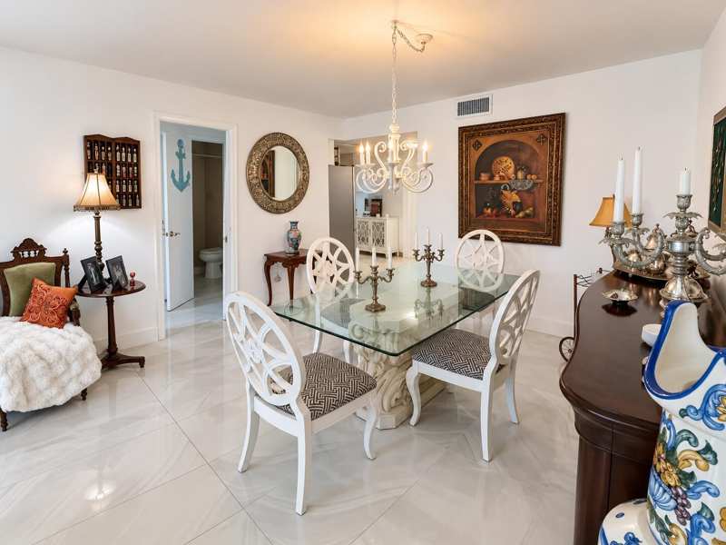 5570 Tamberlane Circle # 329, Palm Beach Gardens FL 33418