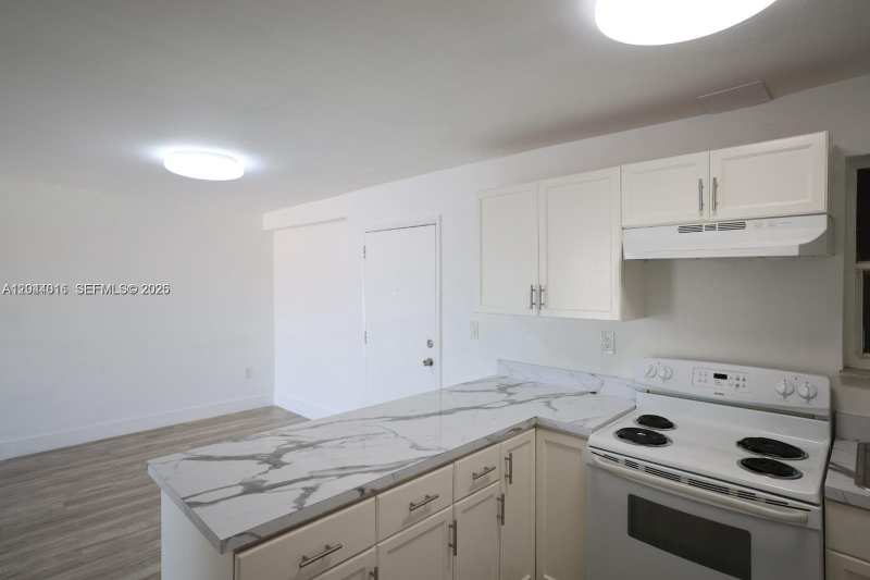 3501 W 11th Ave # 202, Hialeah FL 33012