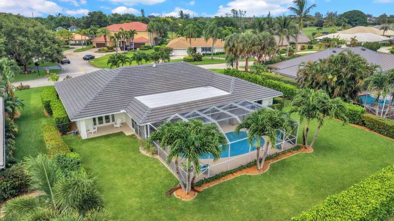 341 Glenbrook Drive, Atlantis FL 33462