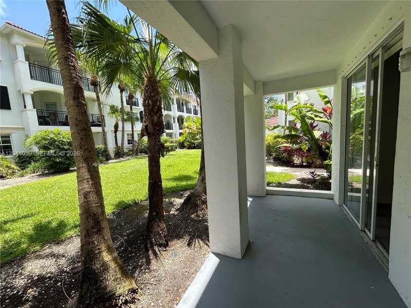 3225 NE 184th St # 10106, Aventura FL 33160