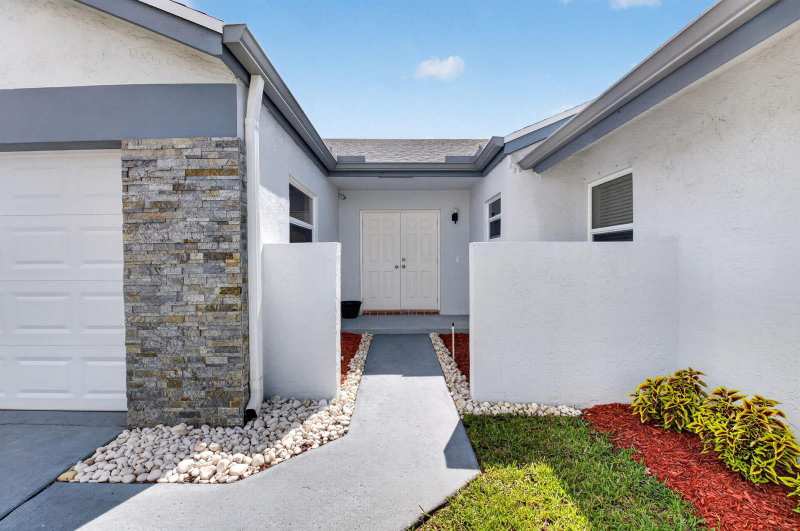 21070 Woodspring Avenue, Boca Raton FL 33428