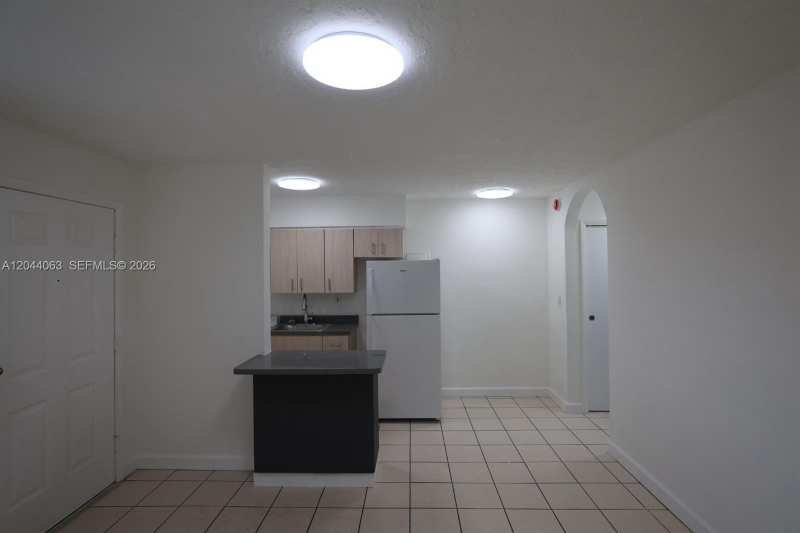 1235 W 66th St # 13, Hialeah FL 33012