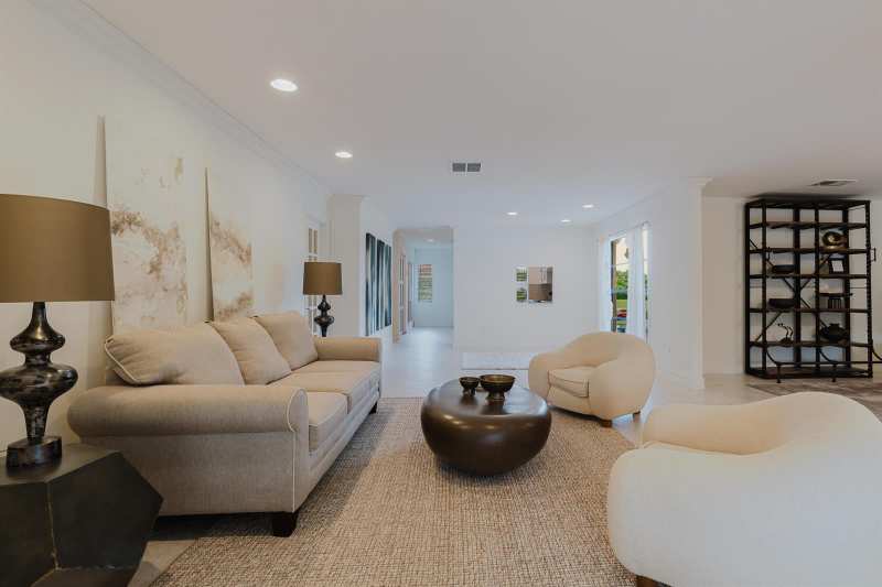 9277 Vista Del Lago # B, Boca Raton FL 33428