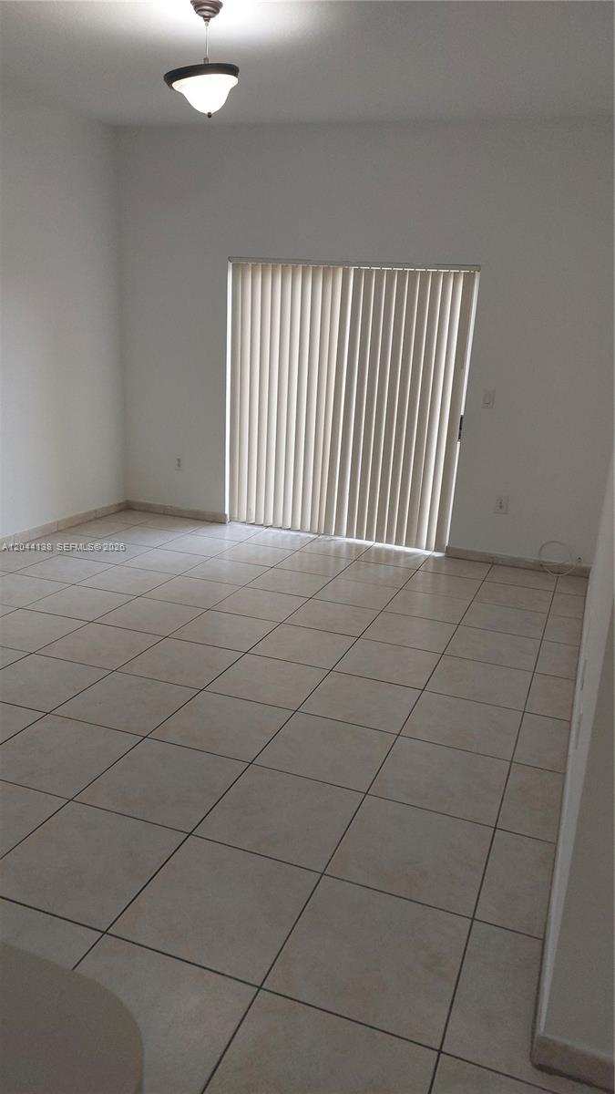 7290 NW 114th Ave # 7, Doral FL 33178
