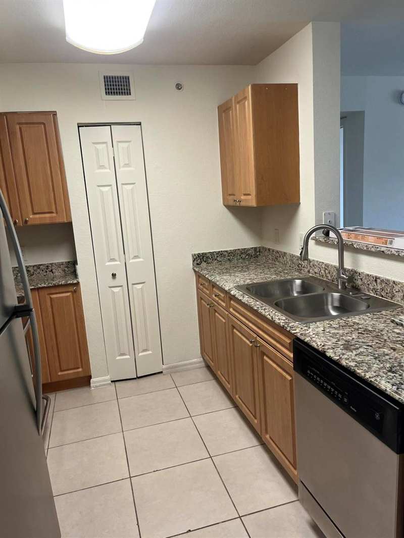 6769 Heritage Grande # 2203, Boynton Beach FL 33437