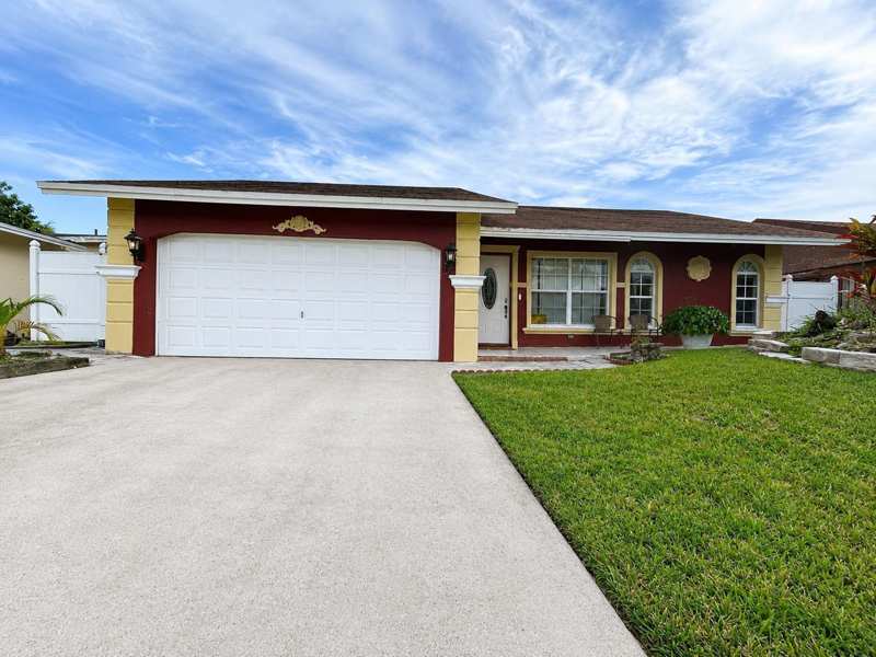 7526 SW 7th Court, North Lauderdale FL 33068