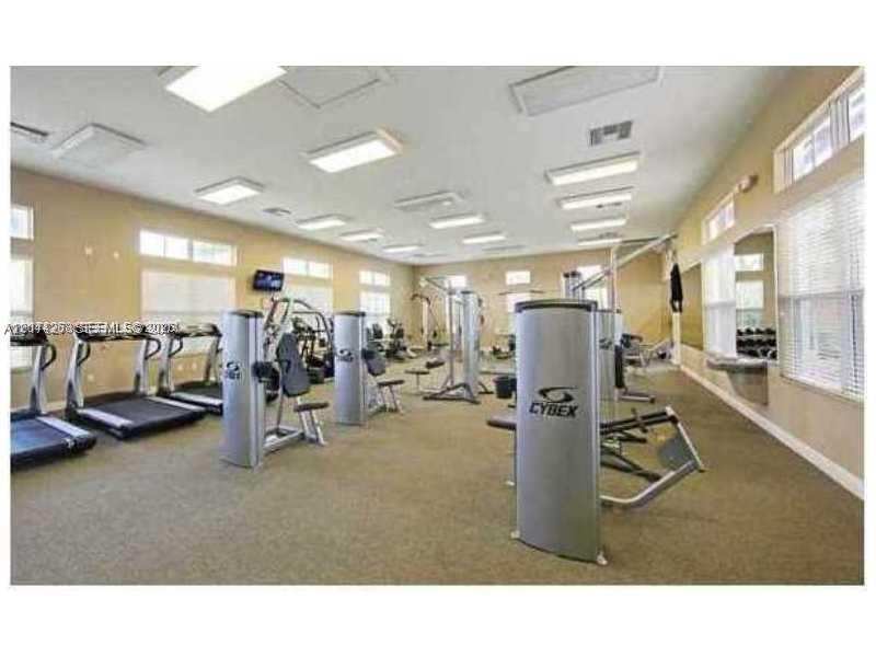 9209 SW 227th St # 4, Cutler Bay FL 33190