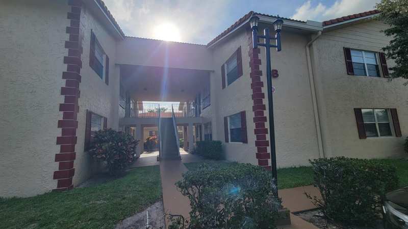 3766 N University Drive # 8, Coral Springs FL 33065