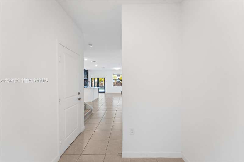 25205 SW 108th Ave, Homestead FL 33032