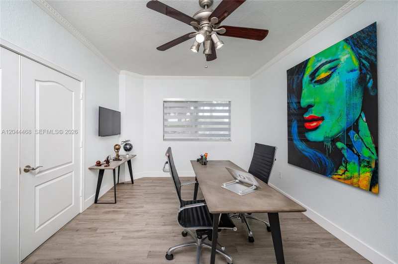 10700 NW 66th St # 204, Doral FL 33178