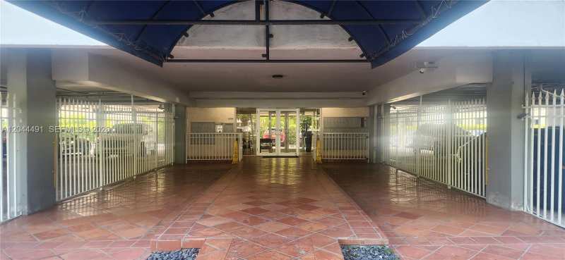 2950 SW 3rd Ave # 3C, Miami FL 33129