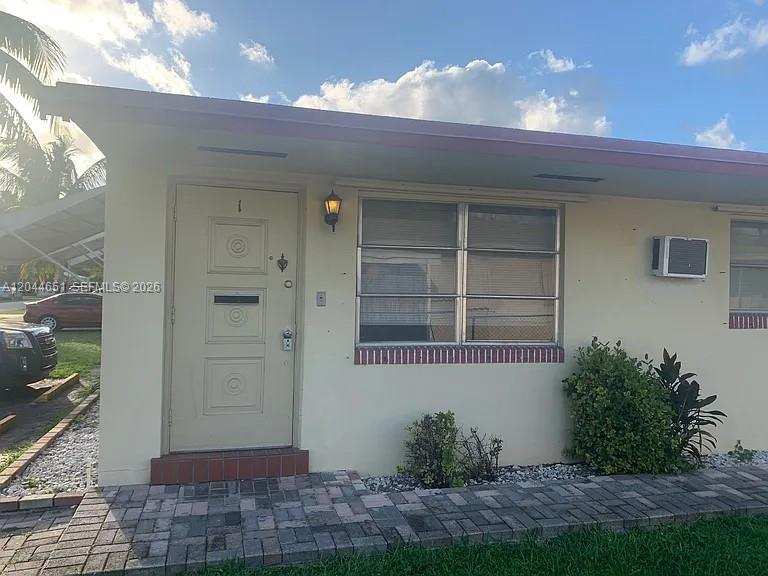 2407 Mckinley St # 2, Hollywood FL 33020