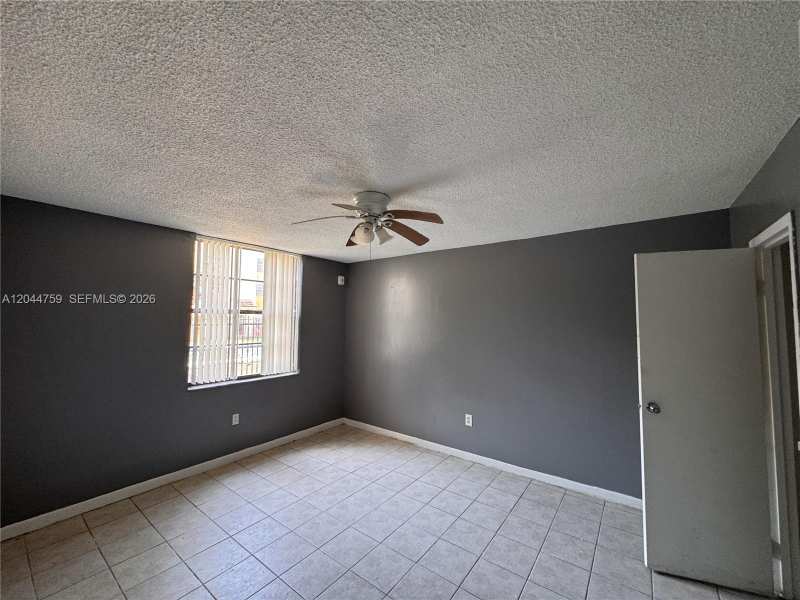 1756 NW 55th Ave # 101, Lauderhill FL 33313