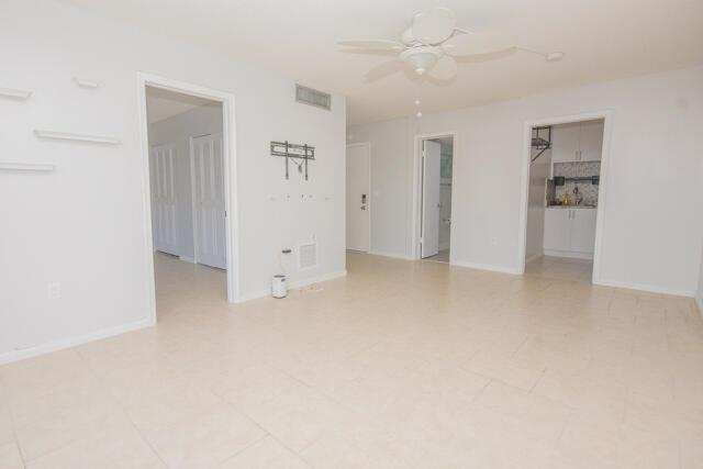 301 Croton Avenue # 303, Lantana FL 33462