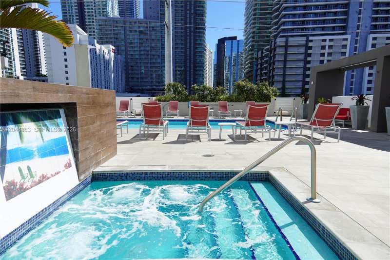 110 SW 12th Street # 806, Miami FL 33130