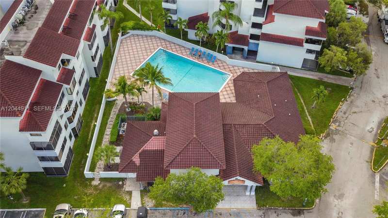 8205 SW 152nd Ave # 105, Miami FL 33193