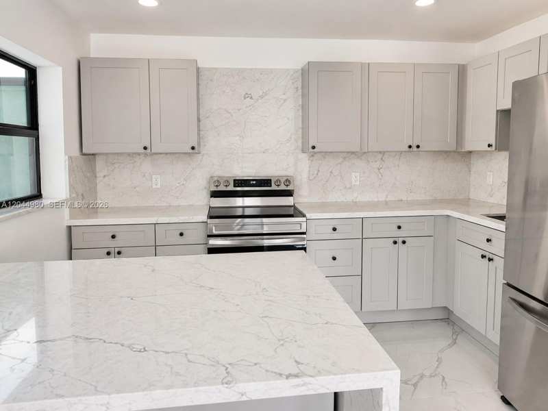 3435 SW 91st Ave # 0, Miami FL 33165